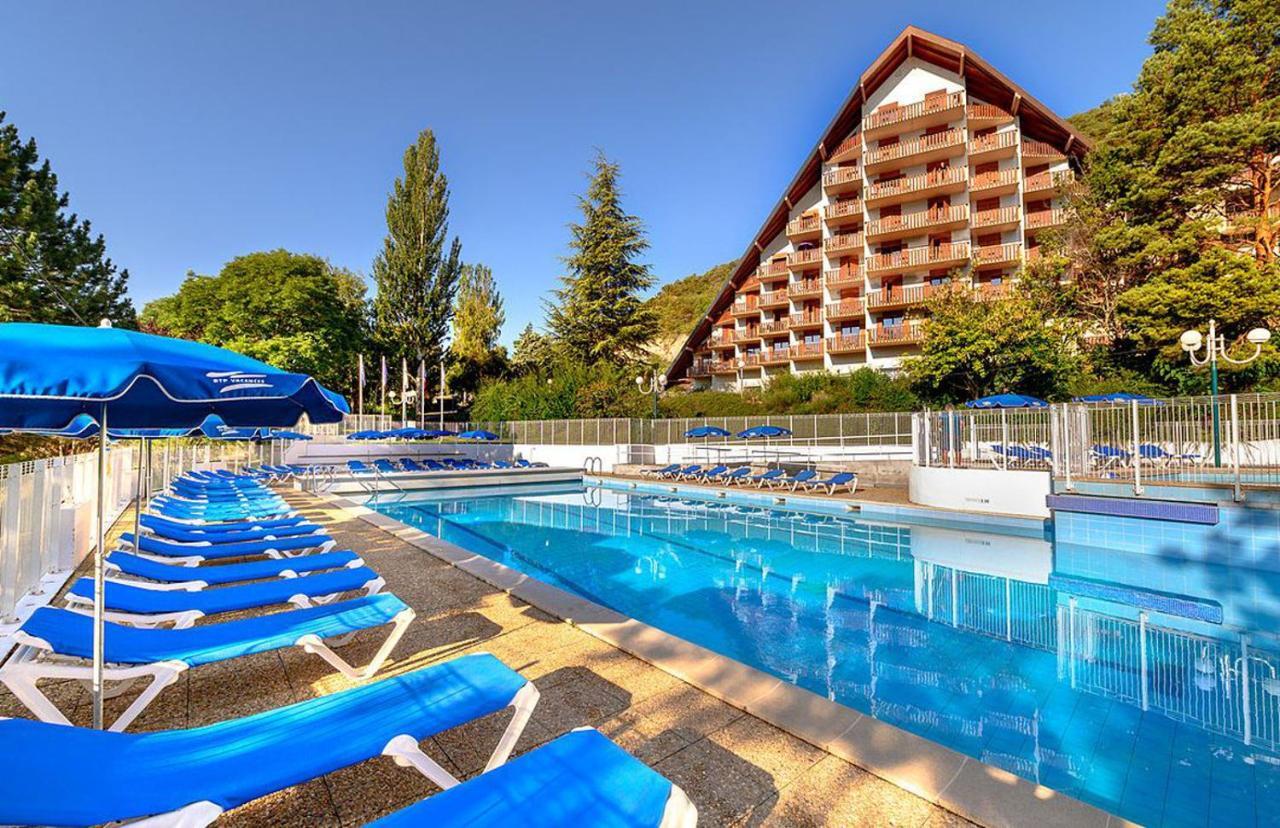 שורג'ה Village Club Les Hyvans מראה חיצוני תמונה